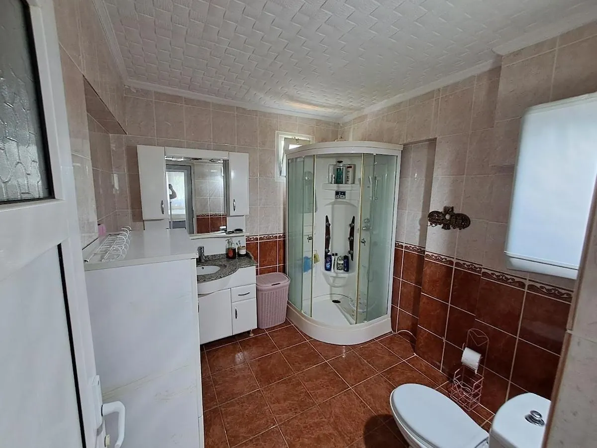 Kusadasi Deniz Yildizi Sitesi Havuzlu Turkey