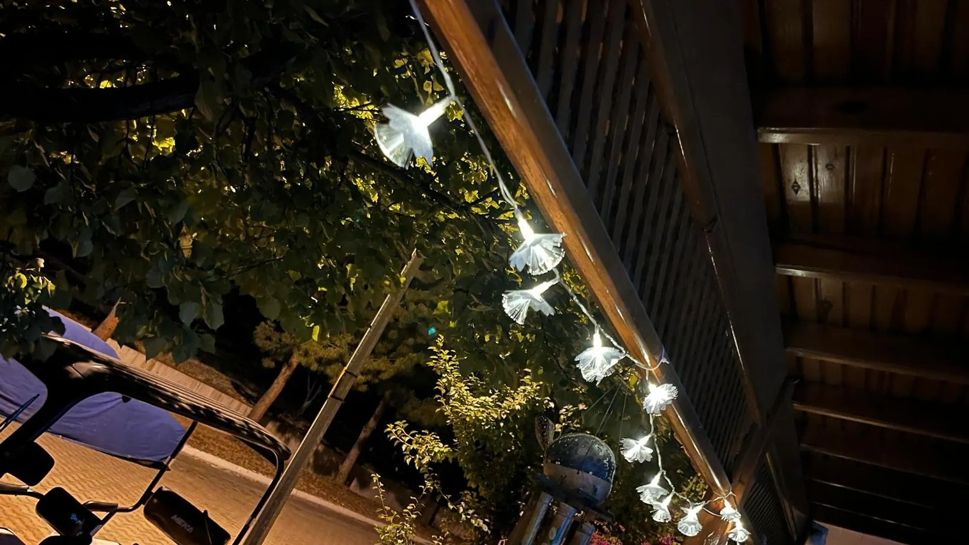 Kusadasi Deniz Yildizi Sitesi Havuzlu